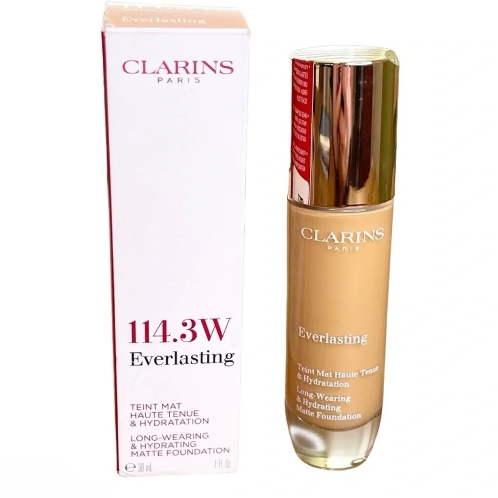 Full Size Clarins Everlasting Foundation 114.3W Brand New in Box $48 Retail